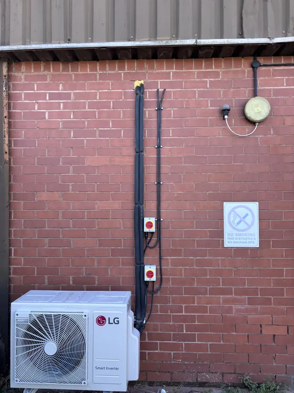 Power supply and rotary isolators for an LG air conditioning unit