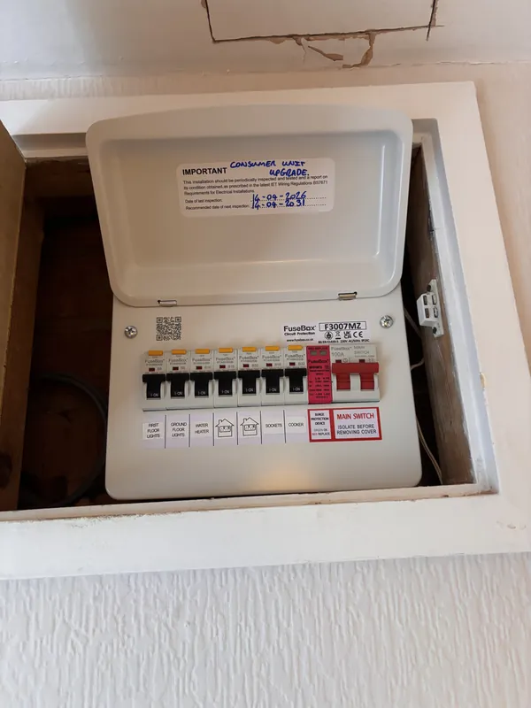New consumer unit with individual RCBO protection and surge protection